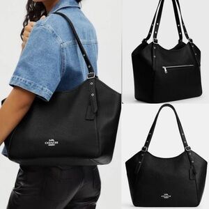 COACH - Black Meadow Shoulder Bag